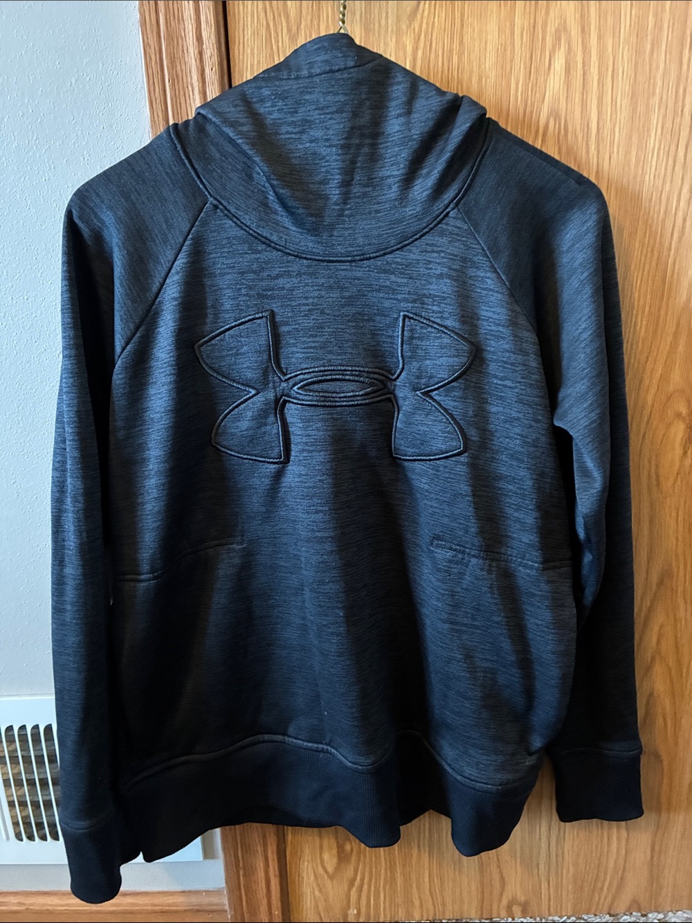 Under Armour Woman’s Dark Gray Heather Hooded Sweatshirt